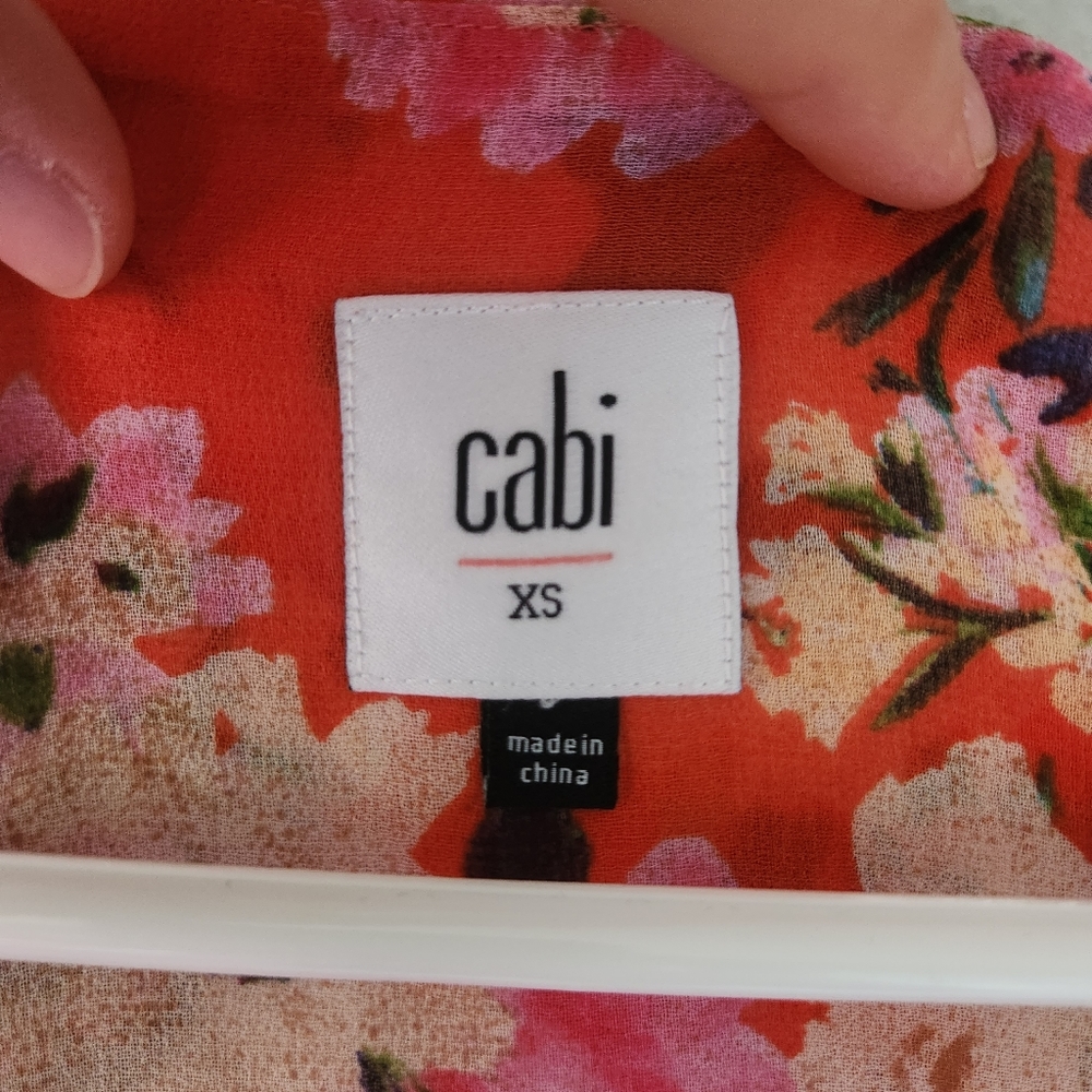 Cabi Cold-Shoulder Top - Picture 3 of 8